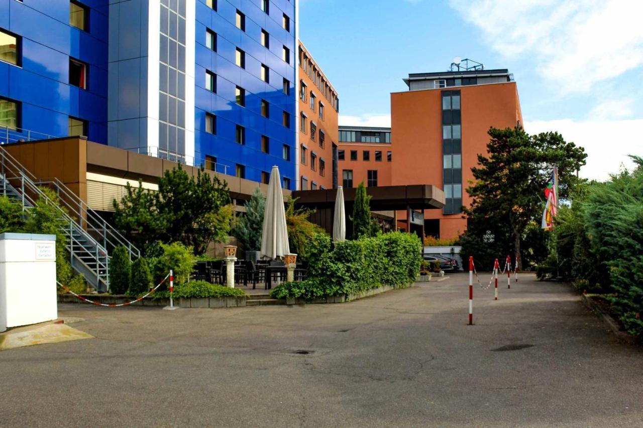 Plaza Kongresshotel Europe Stuttgart Exteriör bild